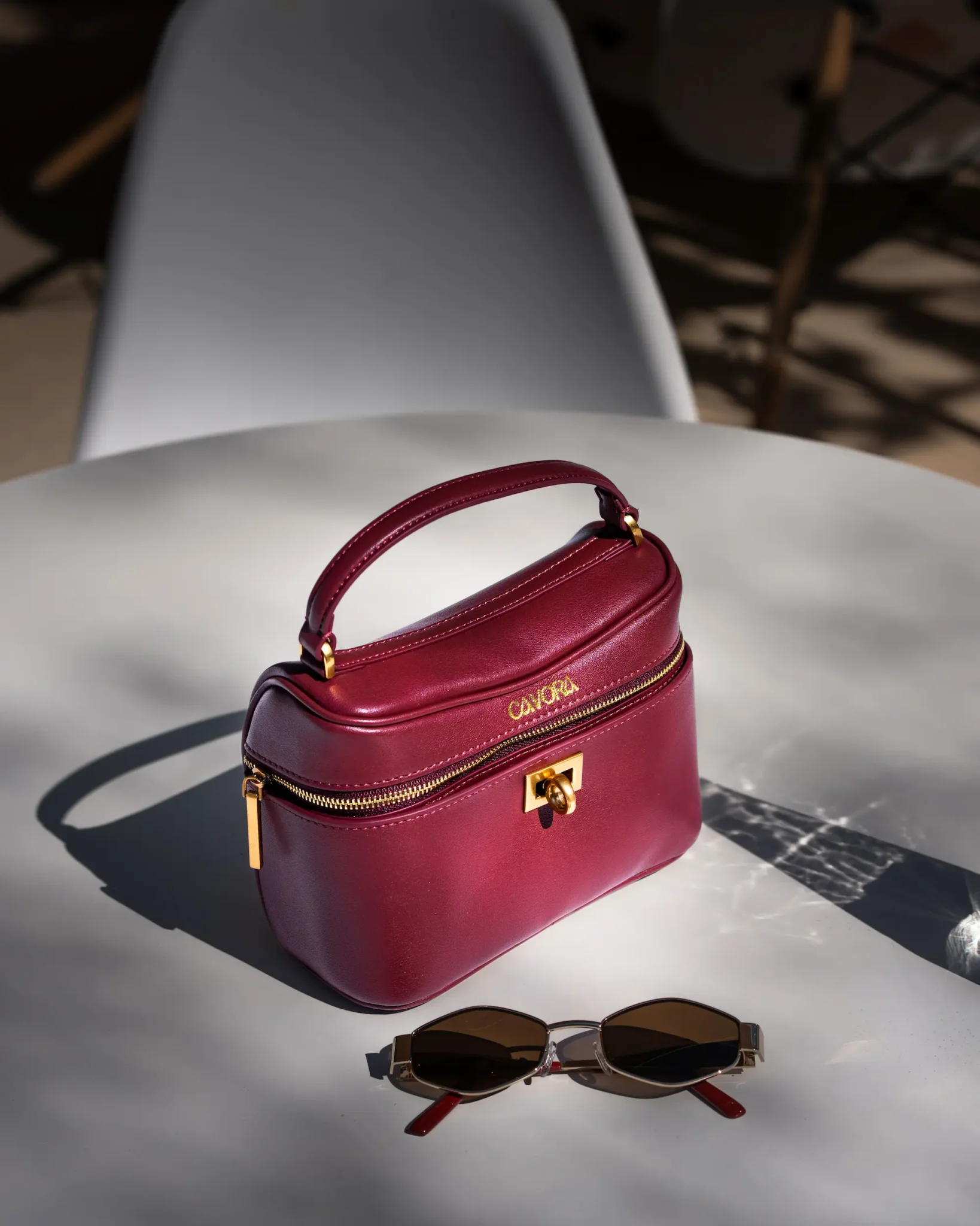 Cavora Ember - Lifestyle photo